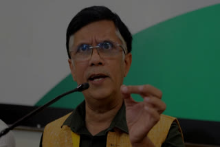 The Congress on Friday slammed both the AAP government in Delhi and the BJP-led Centre for indulging in a blame game over flooding in the national capital. “This blame game between Delhi and Centre and between the AAP and the BJP has been going on for the past 9 years. The residents of the national capital are suffering due to their blame game,” Congress media head Pawan Khera said.
