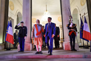 Prime Minister Narendra Modi arrives at Champs-Elysees for Bastille Day celebration.