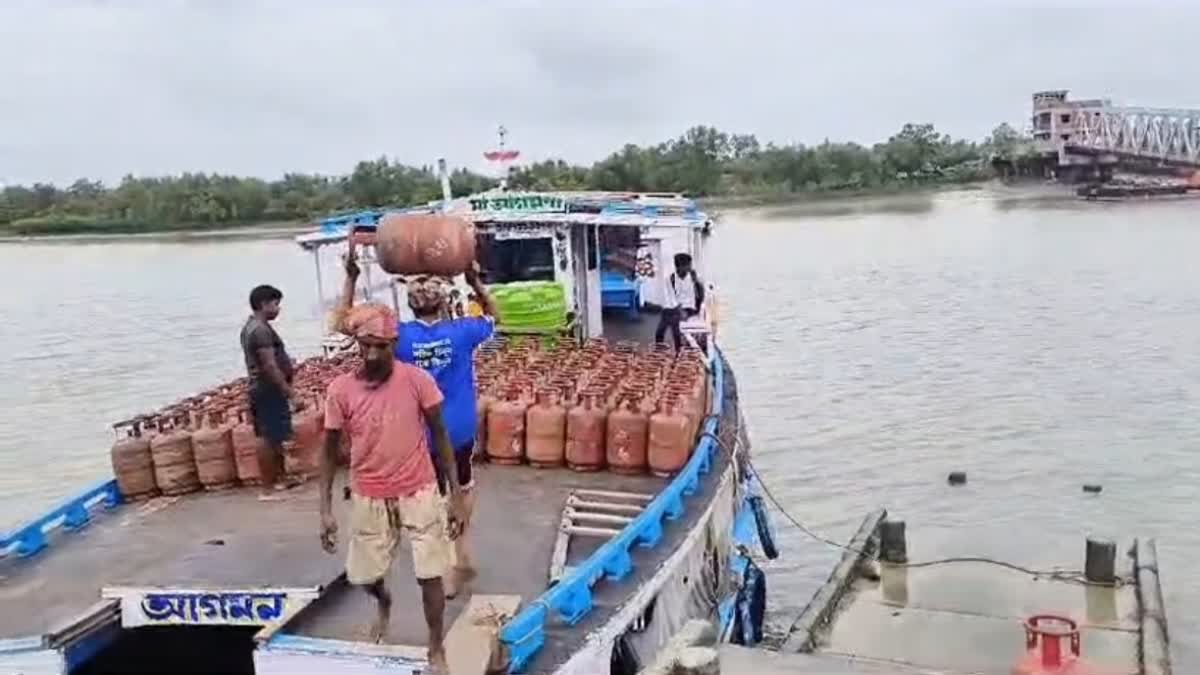 Passenger Boats Carrying LPG Cylinders