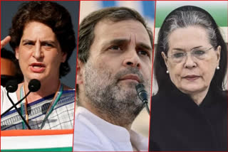 No member of the Gandhi family attending the recent high-profile marriage in the Ambani family had sent a deep political and moral message and conveyed their commitment to probity in public life, senior Congress leaders said on Sunday.