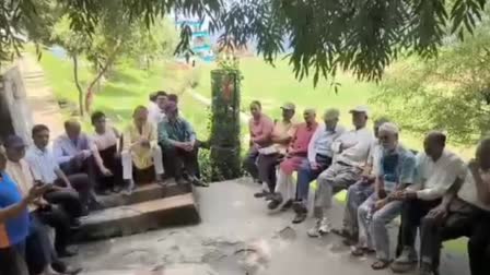 People protested against liquor shops in Almora