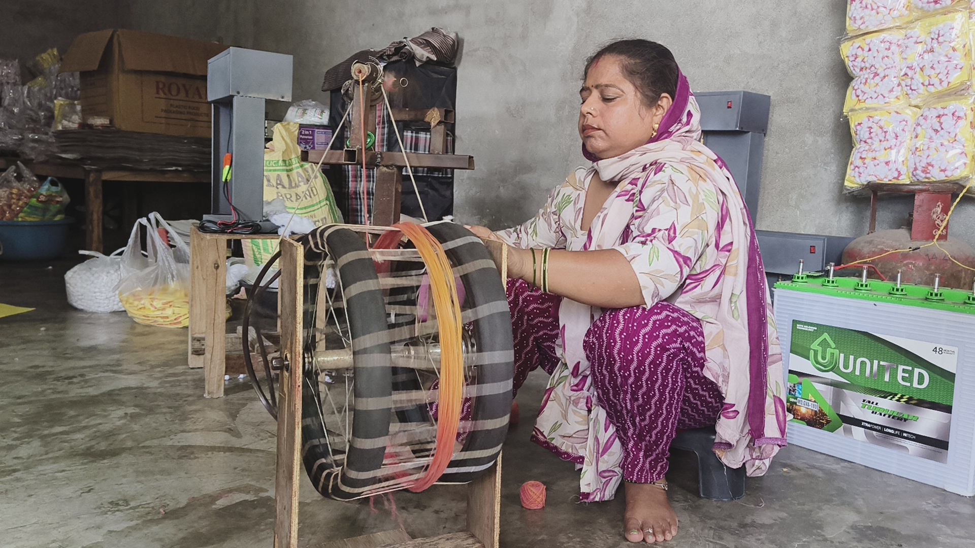 Success Story Dimple Rani of Kurukshetra started a startup with Rupees 15000 today earning in lakhs gave employment to 100 women
