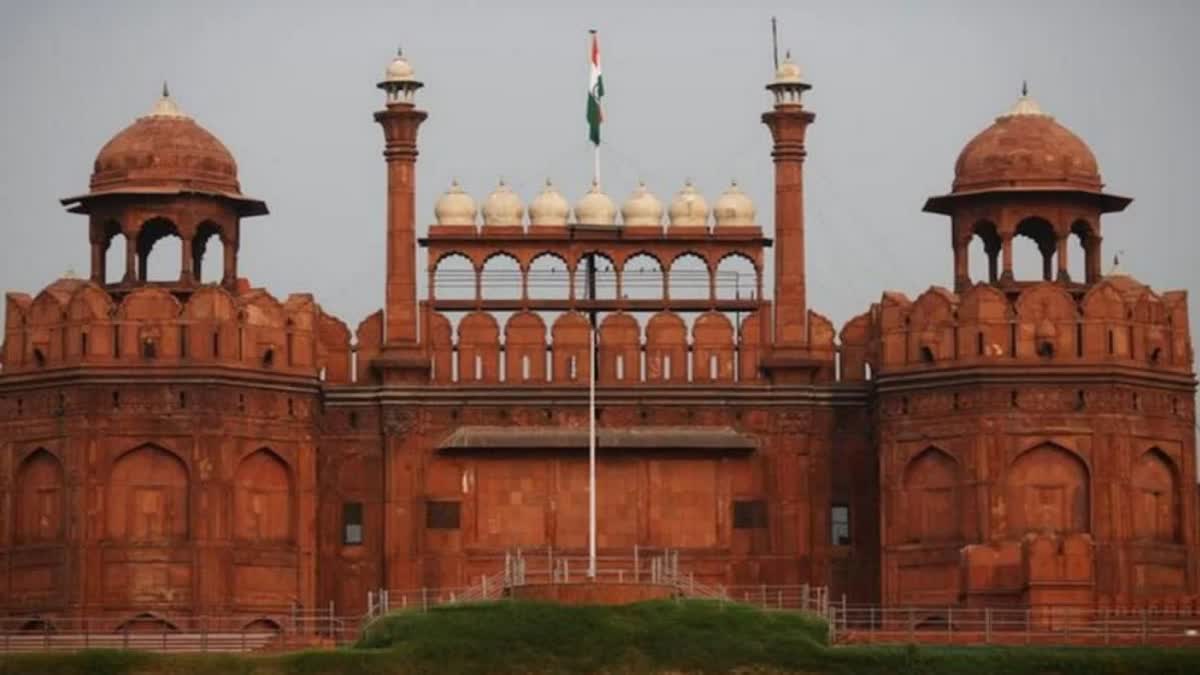 Stage set for 77th Independence Day  77th Independence Day  Independence Day  president droupadi murmu to address nation today  president droupadi murmu  president droupadi murmu to address nation today  സ്വാതന്ത്യ ദിനം  സ്വാതന്ത്യ ദിനം ചെങ്കോട്ട  രാഷ്‌ട്രപതി ദൗപതി മുർമു  രാഷ്‌ട്രപതി  സ്വാതന്ത്യ ദിനാഘോഷം രാഷ്‌ട്രപതി  സ്വാതന്ത്യ ദിനാഘോഷം ചെങ്കോട്ട  രാഷ്‌ട്രപതിയുടെ പ്രസംഗം സംപ്രേക്ഷണം  ആകാശവാണി