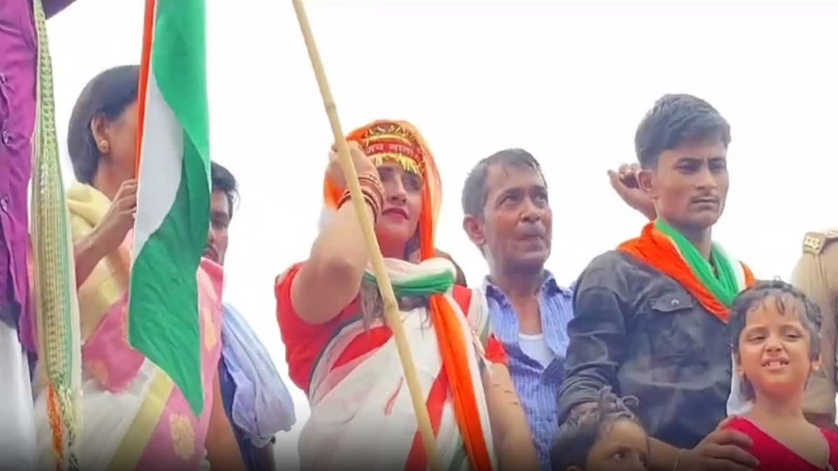 seema haider hoisted tricolor at her house