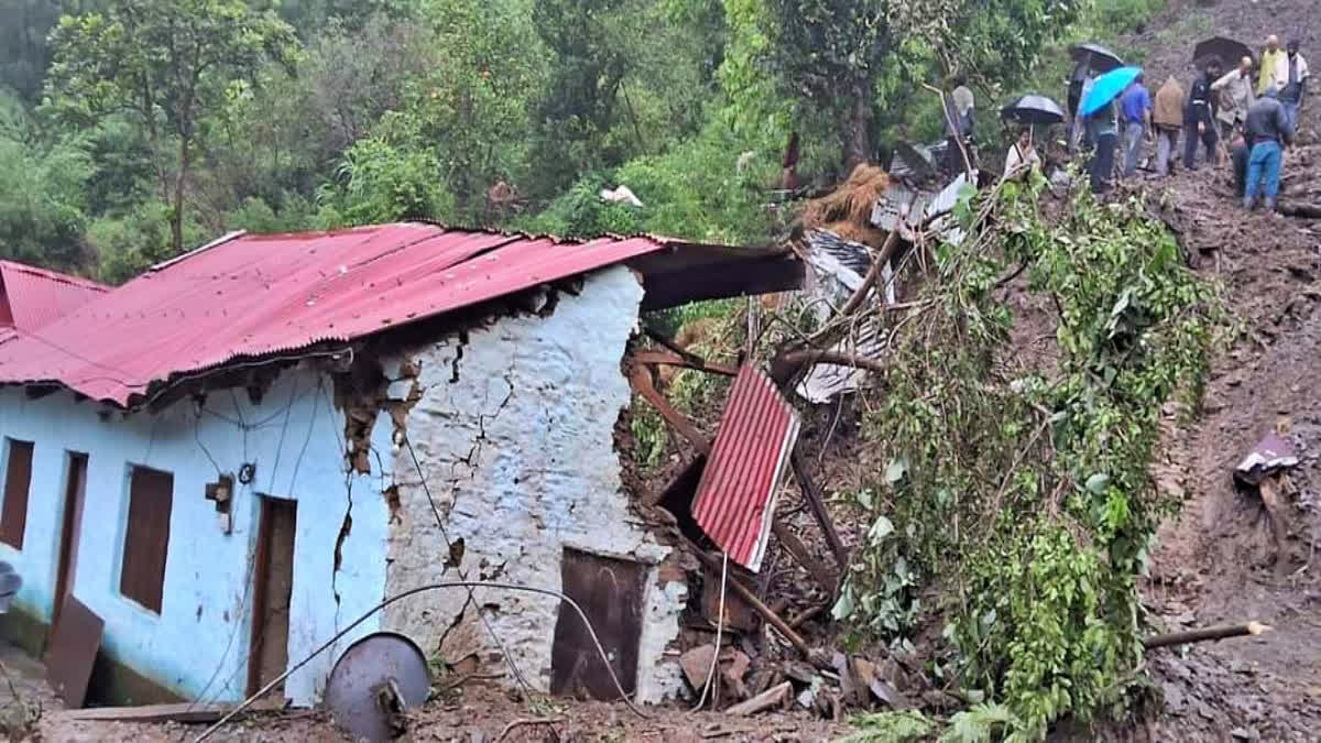 Cloudburst in Kandaghat Solan