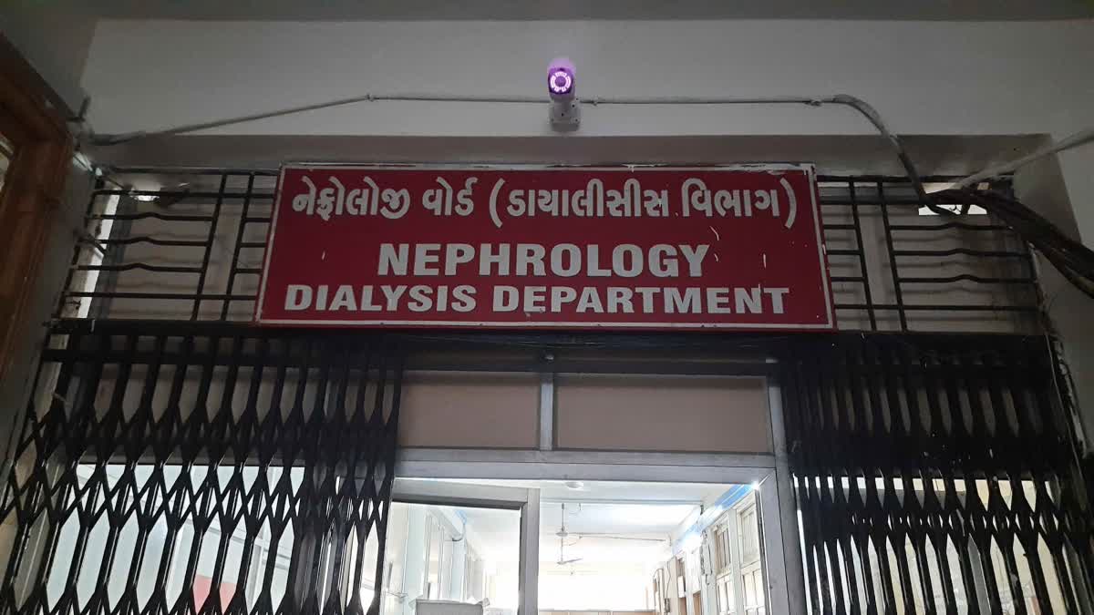 Gandhinagar News : ડાયાલિસીસ કરાવતા એક પણ દર્દીને તકલીફ ન પડે તેવી વ્યવસ્થા સરકારે કરી