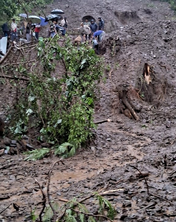 cloud-burst-in-himachal-pradesh-2023-two-houses-and-one-cowshed-washed-away-several-killed-in-solan-district