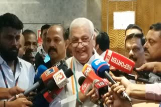 Monthly Quota  Governor Arif Mohammed Khan  Governor  Arif Mohammed Khan  Monthly Quota controversy  Media  വിഷയം മാധ്യമങ്ങളിലൂടെ അറിഞ്ഞത്  ഗുരുതര ആരോപണമെന്ന് പറഞ്ഞിട്ടില്ല  പ്രതികരിച്ച് ഗവര്‍ണര്‍ ആരിഫ് മുഹമ്മദ് ഖാന്‍  ഗവര്‍ണര്‍  ആരിഫ് മുഹമ്മദ് ഖാന്‍  മാസപ്പടി വിഷയം  ആദായ നികുതി  ചീഫ് ജസ്‌റ്റിസ്