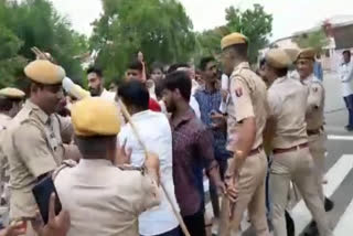 ABVP and NSUI demand student union election, protest outside MDS University