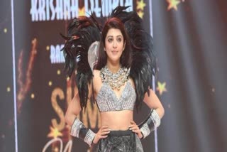 Pranitha Subhash New Photos : బుట్టబొమ్మ ర్యాంప్ వాక్​.. ఏముందిరా బాబు.. కళ్లు కూడా తిప్పుకోనివ్వట్లేదుగా!