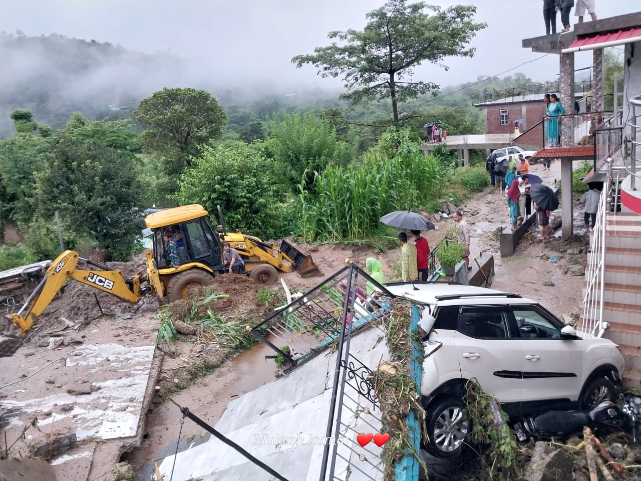 Mandi Landslide News