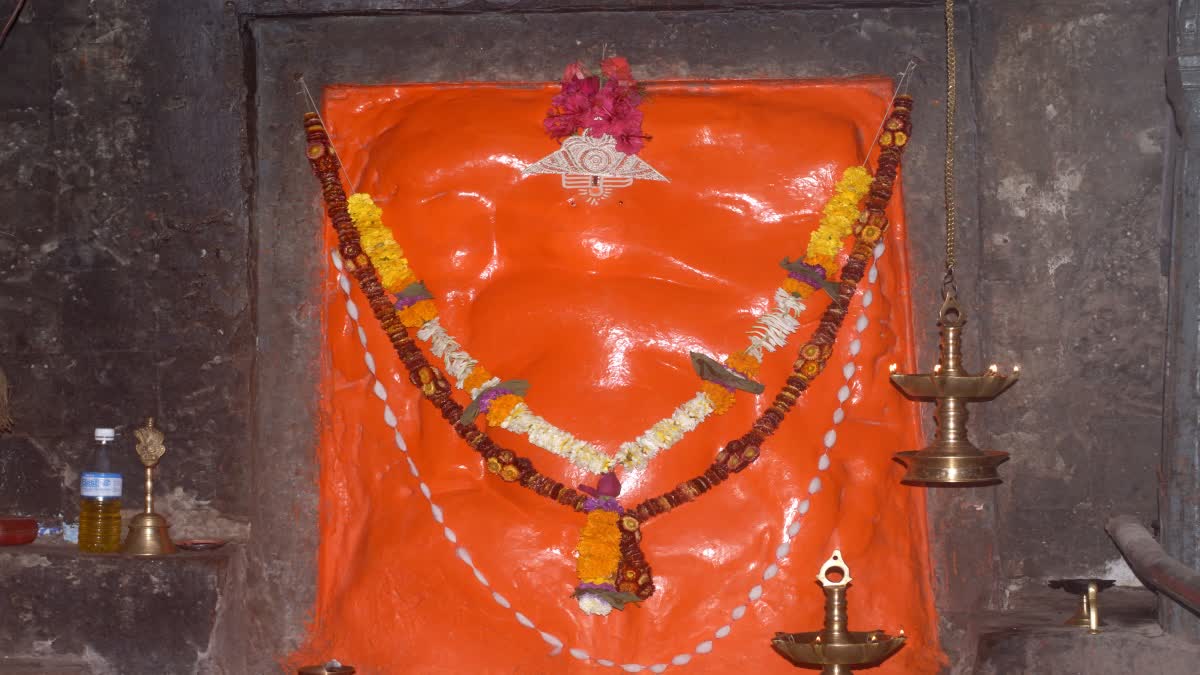 Shri Girijatmaj Lenyadri Ganpati