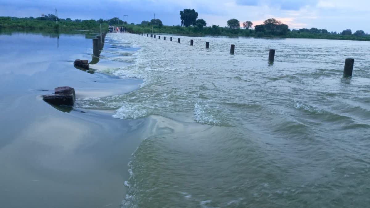 Heavy rain in Dholpur