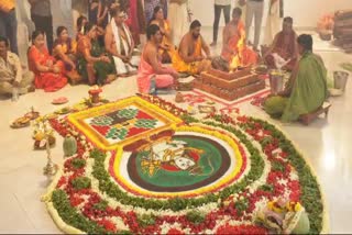 Homa-havan in artists association