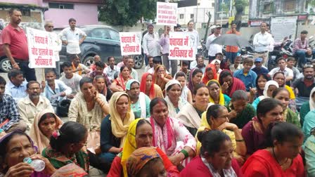 HALDWANI VILLAGERS PROTEST