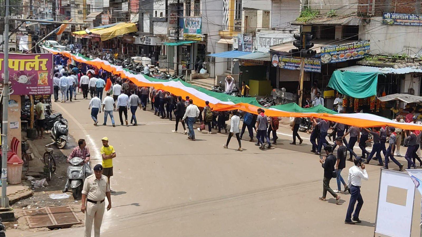 3KM LONG TIRANGA YATRA