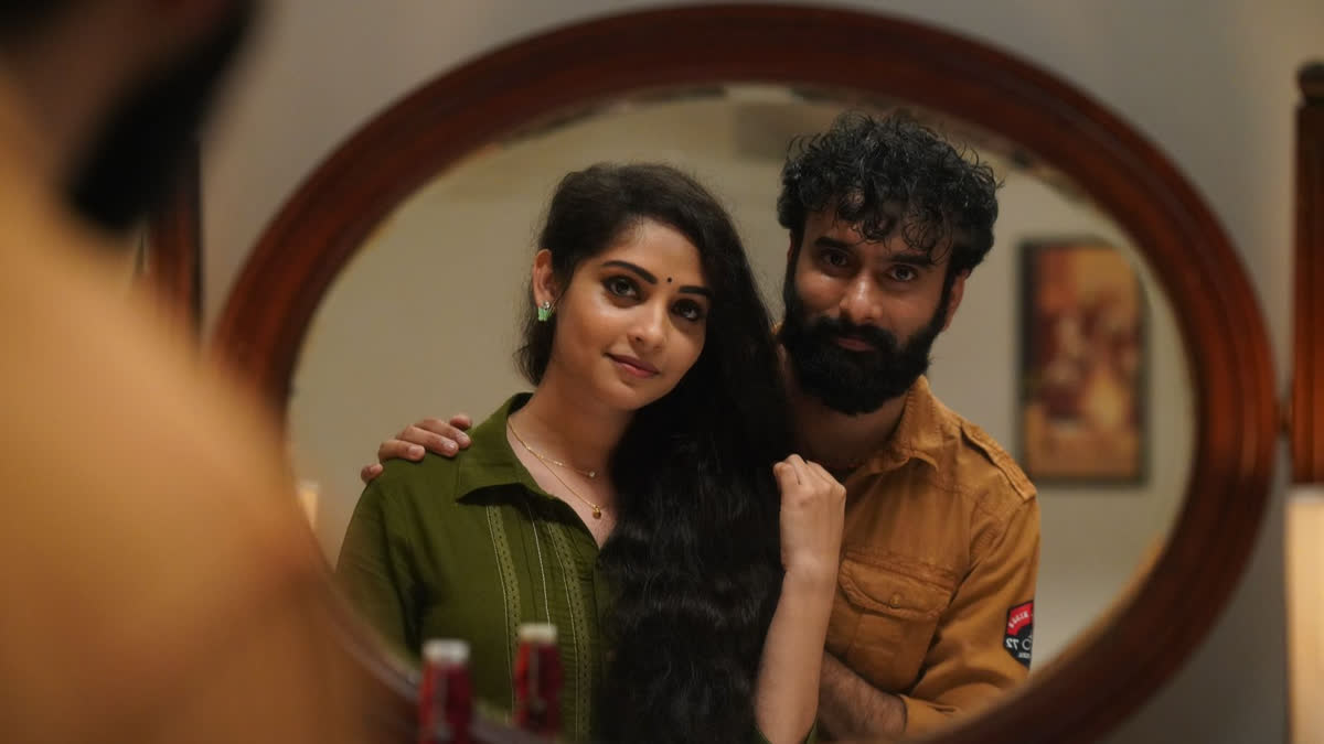 Praavu video song Oru Kaattu Pathayil released  Praavu video song  Oru Kaattu Pathayil released  Oru Kaattu Pathayil  Praavu song  Praavu  Praavu movie  Praavu romantic song released  Praavu romantic song  ഒരു കാറ്റു പാതയില്‍  പ്രാവിലെ മനോഹര പ്രണയ ഗാനം പുറത്ത്  പ്രാവിലെ മനോഹര പ്രണയ ഗാനം  പ്രാവിലെ പ്രണയ ഗാനം  പ്രാവിലെ ഗാനം  ബികെ ഹരിനാരായണന്‍റെ ഗാന രചനയില്‍  ബിജിബാലിന്‍റെ സംഗീതത്തില്‍