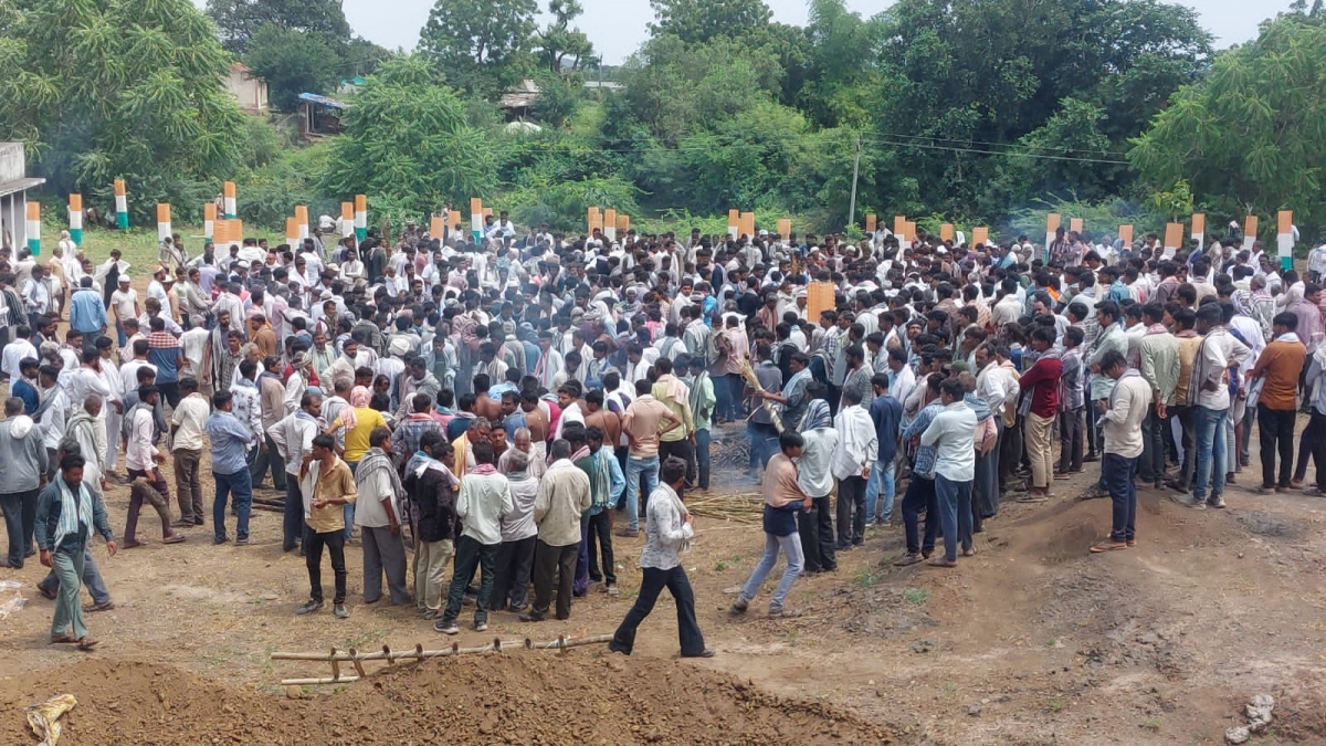 ગામ હિબકે ચડ્યું