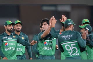 نسیم کی جگہ نوجوان زمان خان پاکستانی ٹیم میں شامل