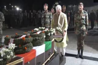 lieutenant-governor-manoj-sinha-pays-tribute-to-colonel-manpreet-singh-and-major-ashish-dhonak