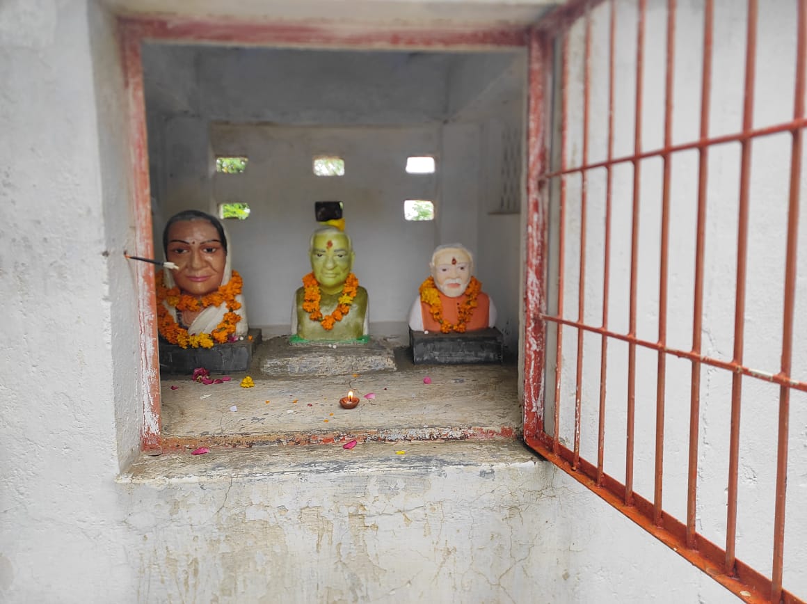 PM Narendra Modi Murti In Temple