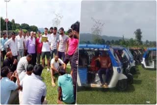 villagers Meeting with e rickshaw drivers