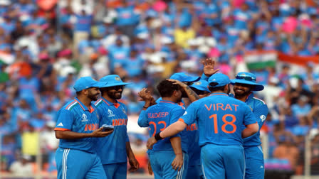 World Cup: Indian bowlers wreak havoc as Pakistan bowled out for just 191