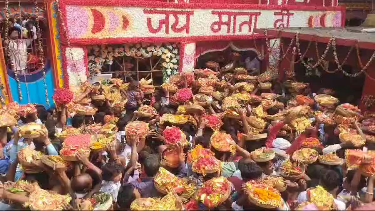 rajrappa-temple-devotees-due-huge-crowd-face-lot-trouble-ramgarh