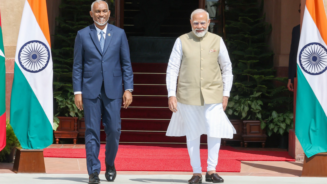 PM Modi meets President of Maldives Dr. Mohamed Muizzu at Hyderabad House, New Delhi on October 7, 2024