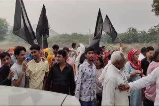 Black Flags to Rajendra Singh Yadav