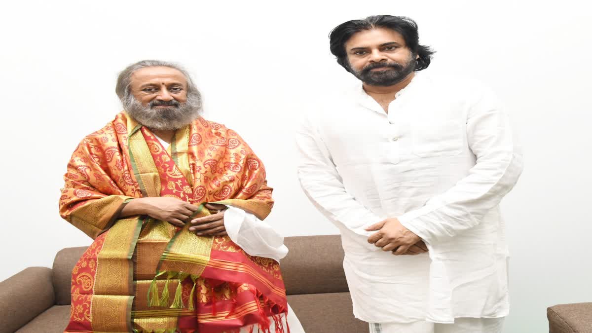 ravi_shankar_met_pawan_kalyan