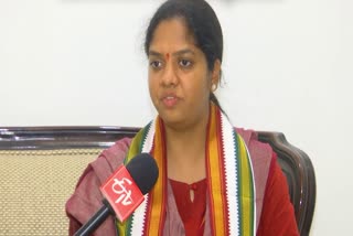 Narayanpet MLA Parnika Reddy