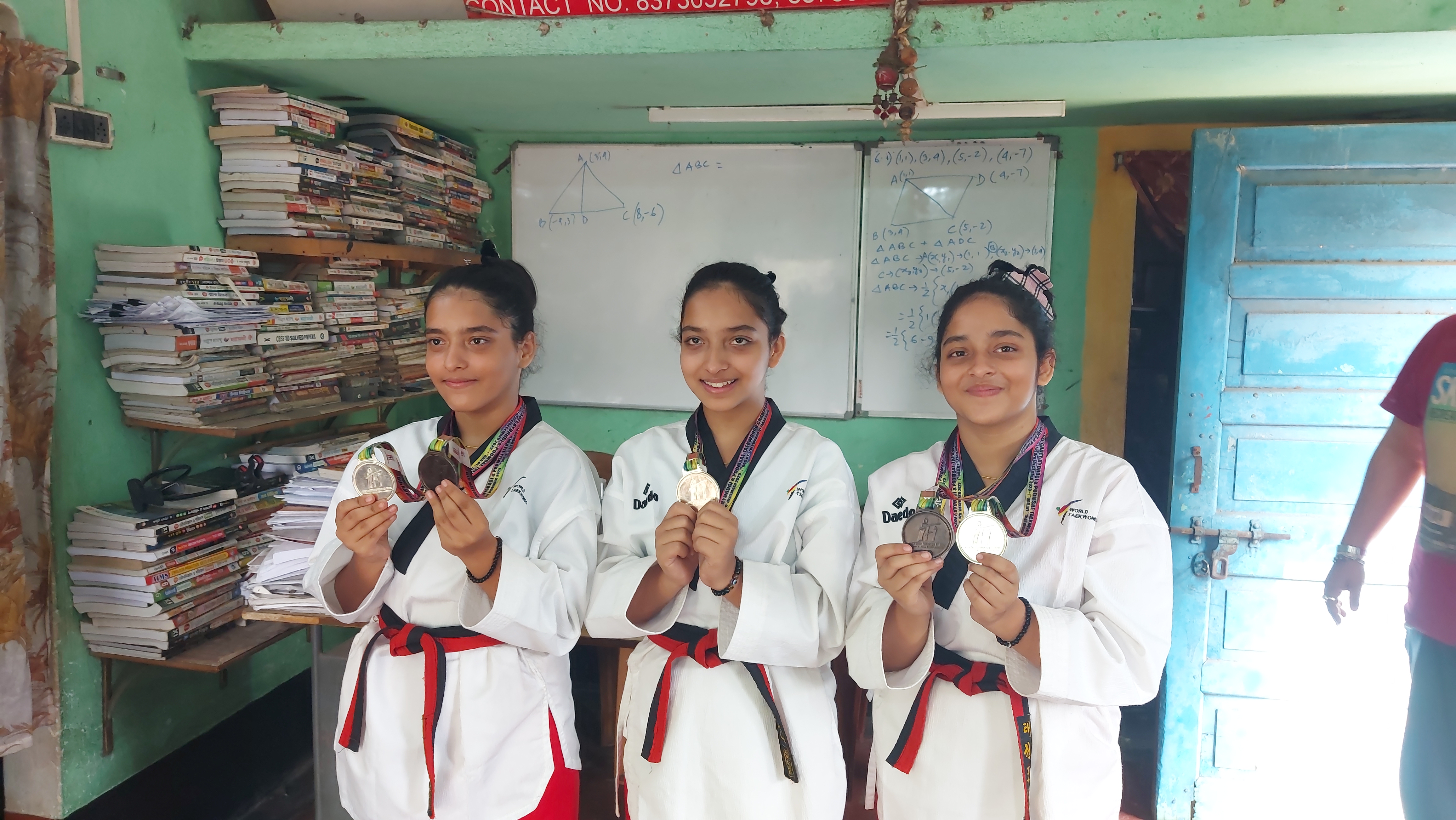 Triplets Sisters Won Silver In National Taekwondo
