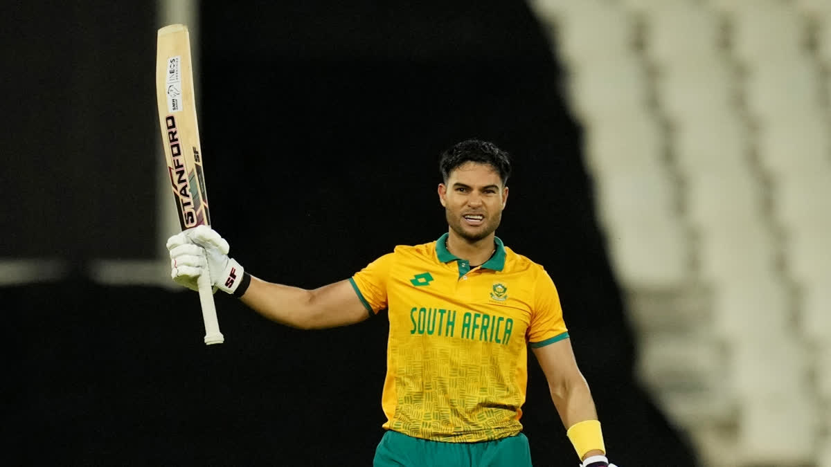 Reeza Hendrick's maiden T20I century helped South Africa register their first T20I series win after two years as they beat Pakistan in 2nd T20I.