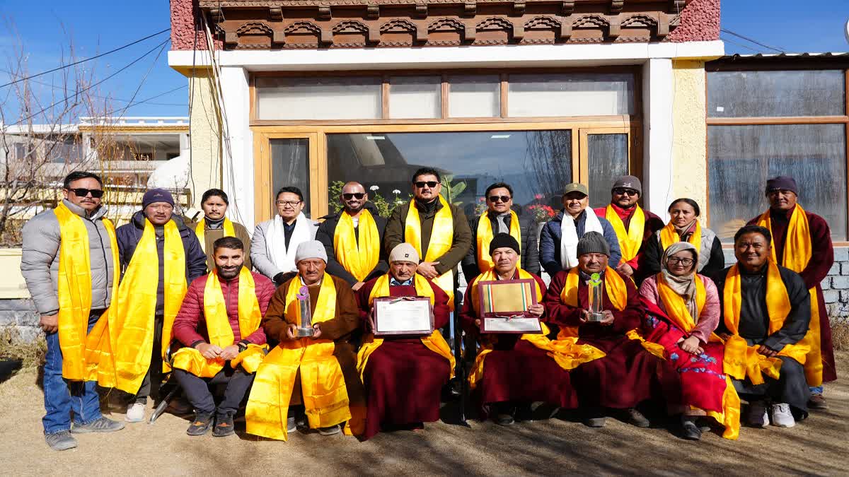 LAHDC Leh Felicitates Sumoor, Khaltse Panchayats For National Award