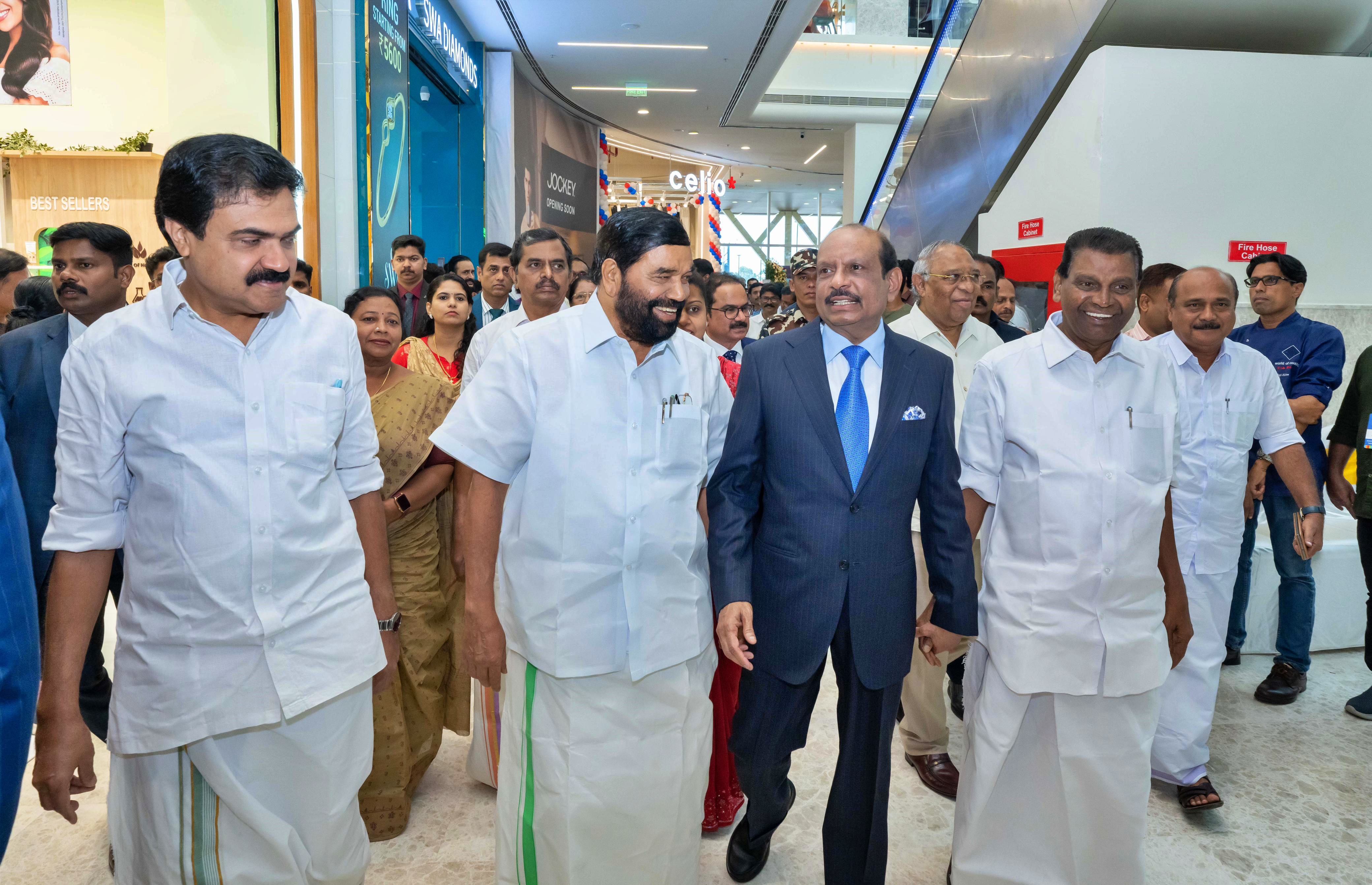 KOTTAYAM LULU MALL  KOTTAYAM LULU OPENS  കോട്ടയത്ത് ലുലു മാൾ തുറന്നു  LATEST NEWS IN MALAYALAM