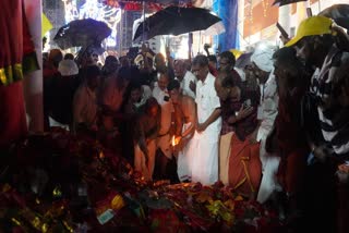 KARTHIKA STHAMBAM BURNING RITUAL  CHAKKULATHUKAVU TEMPLE POOJAS  ചക്കുളത്തുകാവ് ഭഗവതി ക്ഷേത്രം  ചക്കുളത്തുകാവ് ക്ഷേത്രം ഉത്സവം