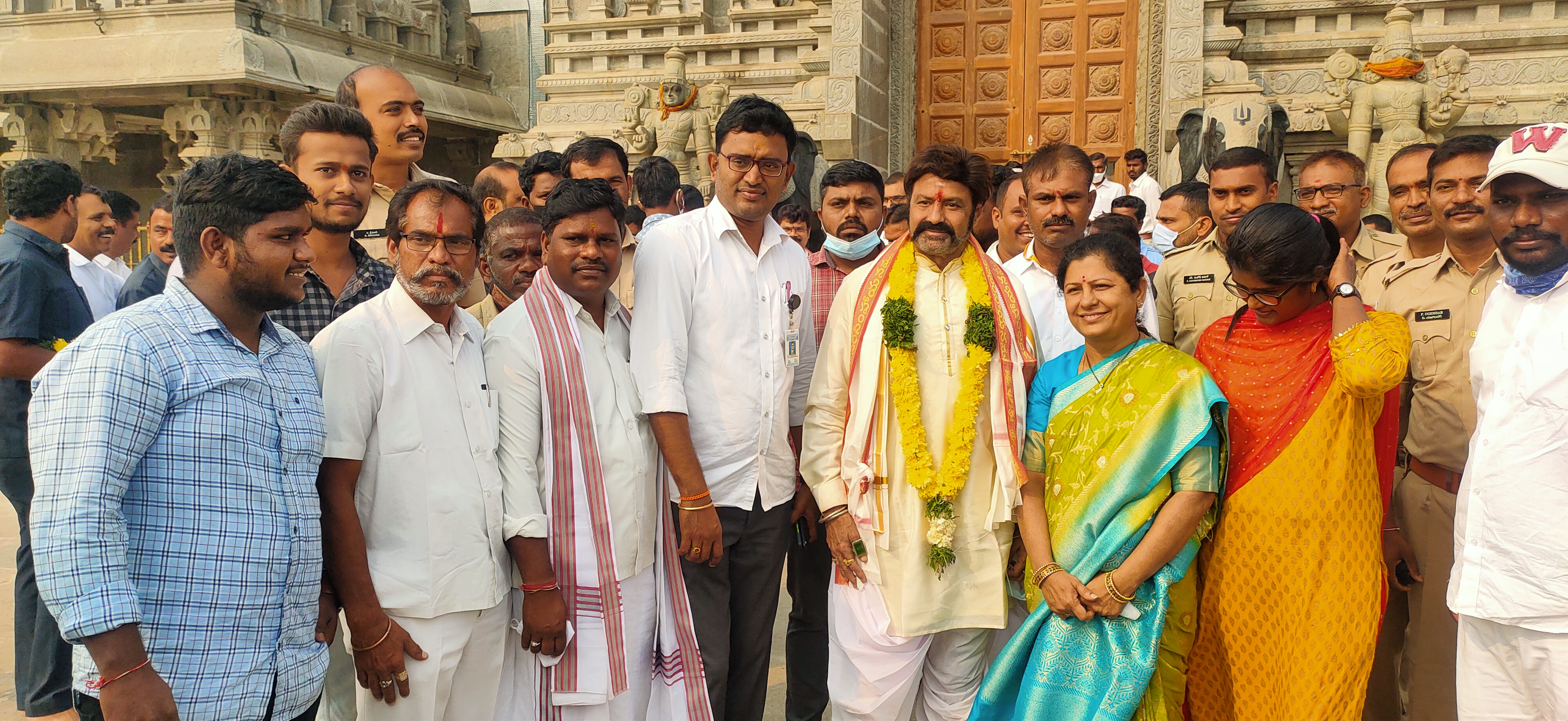 akhanda team at yadadri