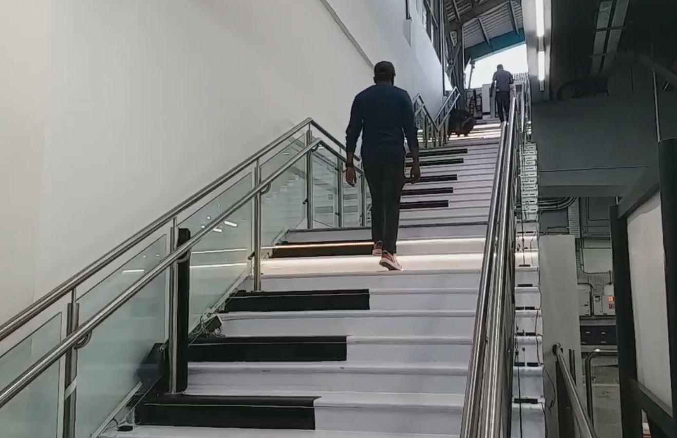 musical staircase in metro