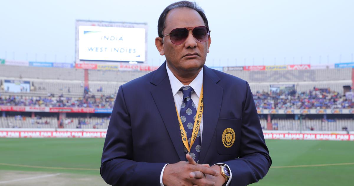 Mohammad Azharuddin  HCA  Hyderabad Cricket Association  show-cause  Mohammad Azharuddin suspended  முகம்மது அசாருதீன்  முகம்மது அசாருதீன் நீக்கம்  ஹைதராபாத் கிரிக்கெட்