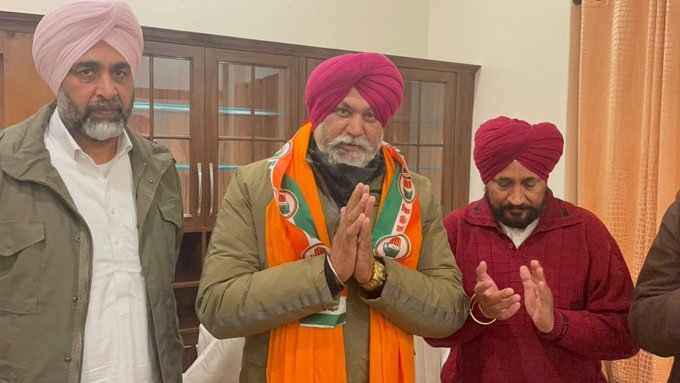 MLA rejoins Congress from BJP