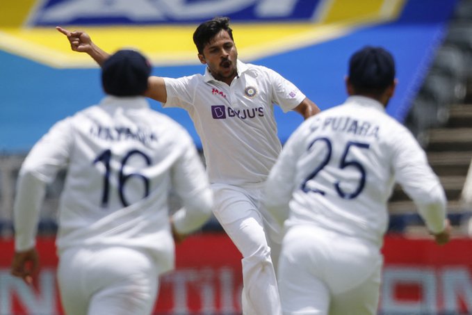 Thakur gets his maiden five wicket haul