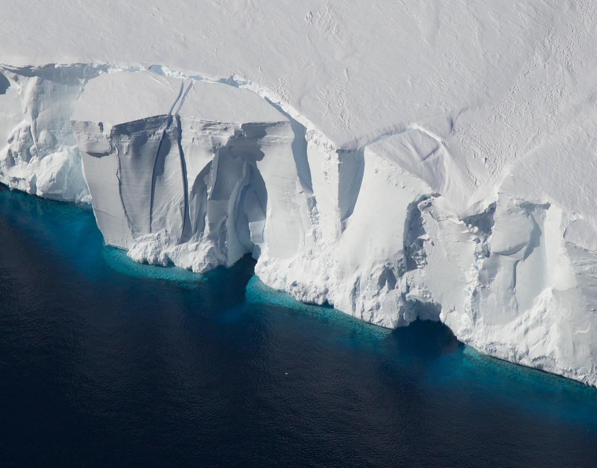 Scientists explore Thwaites, Antarctica's 'doomsday' glacier