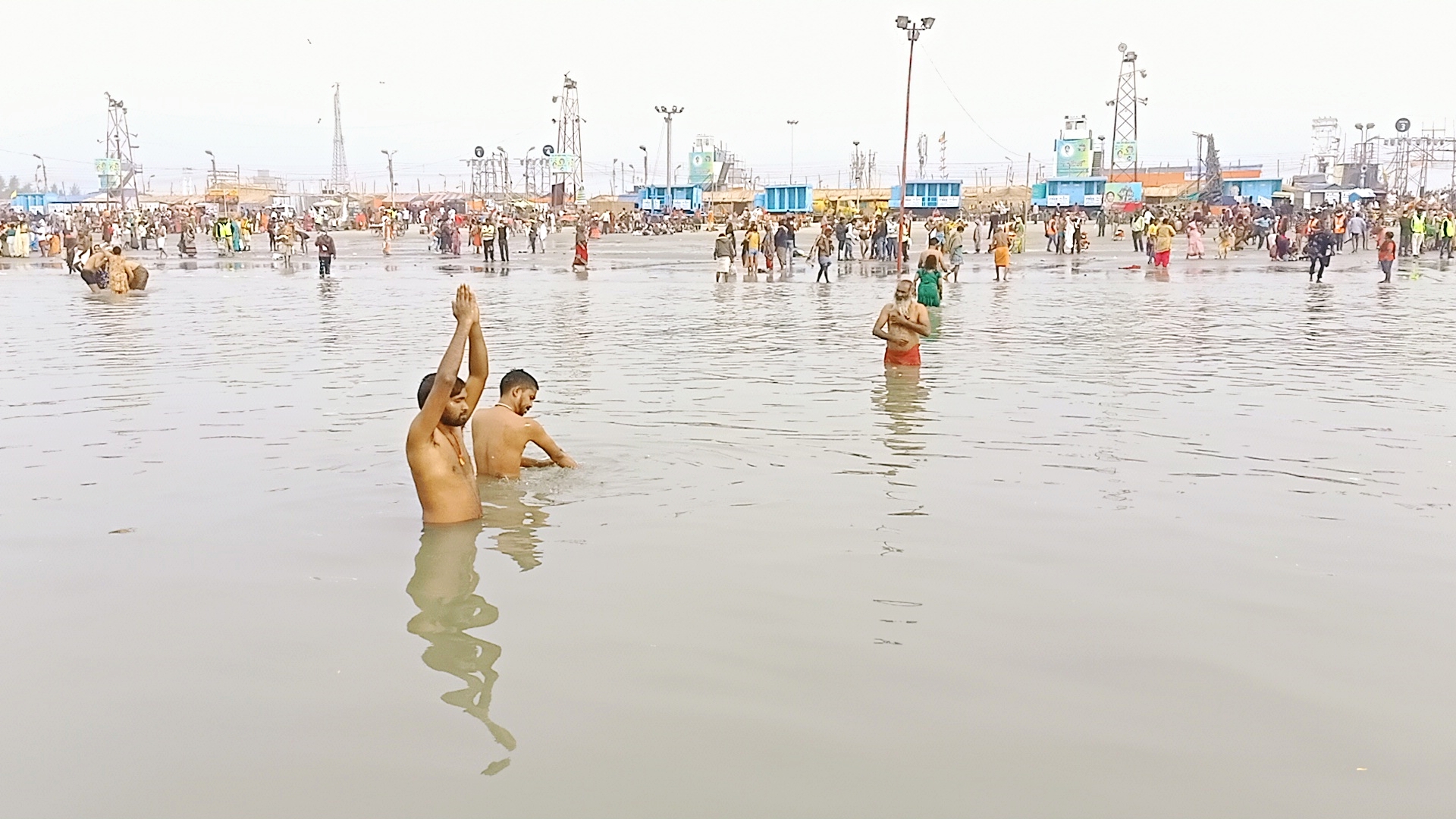 Holy Makarsankranti Dip in Gangasagar