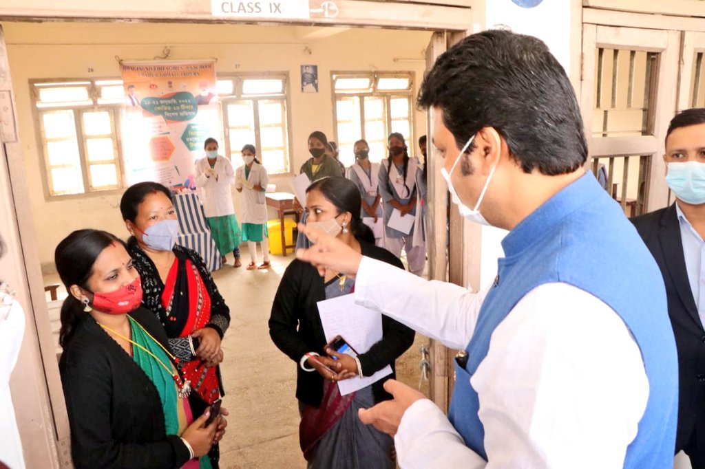 tripura-cm-visits-school-to-inspect-covid-vaccination-campaign