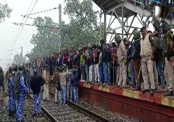 Railway suspends NTPC, Level 1 exams