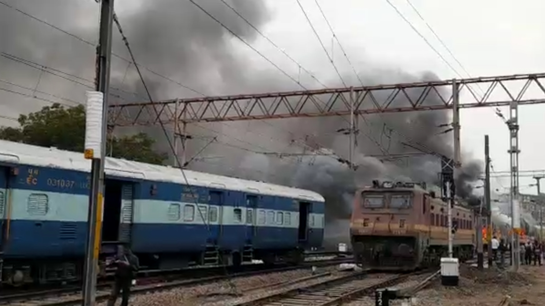 railway-exam-postponed-amid-violent-protests-in-bihar