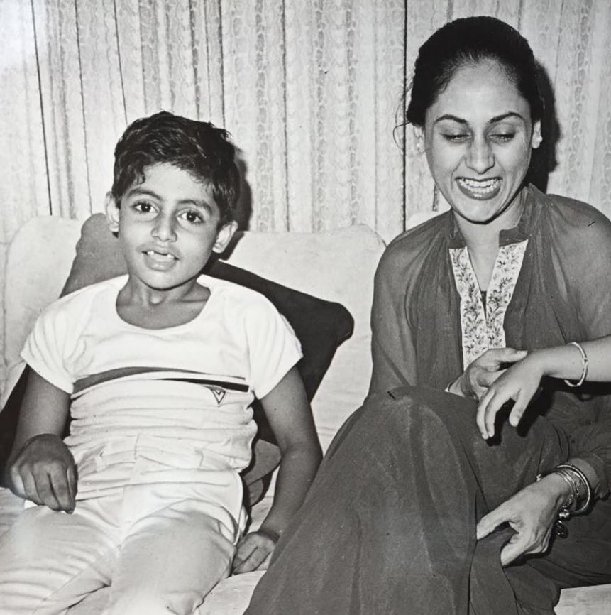 Abhishek Bachchan Birthday: જાણો અભિનેતા અભિષેક બચ્ચનના જન્મદિવસ નિમિતે તેના બાળપણની રસપ્રદ વાતો..