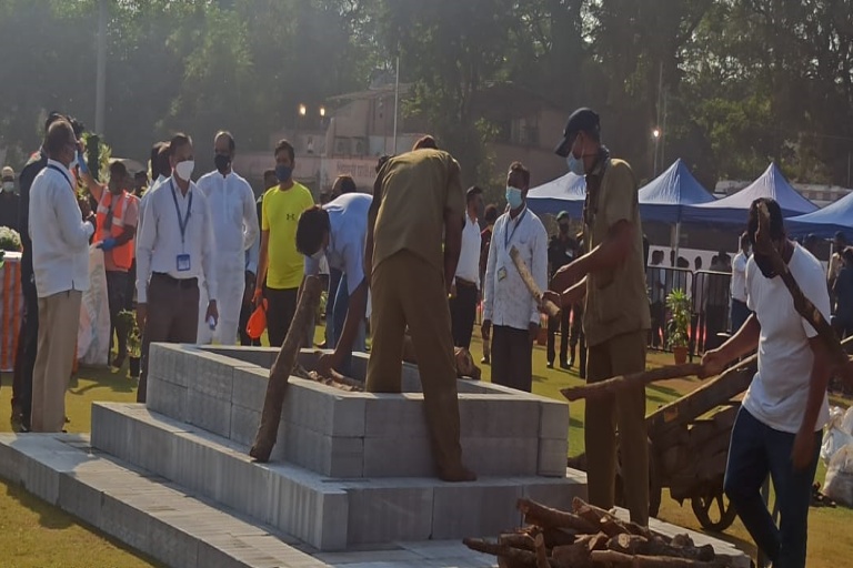 Lata Mangeshkar Funeral Update