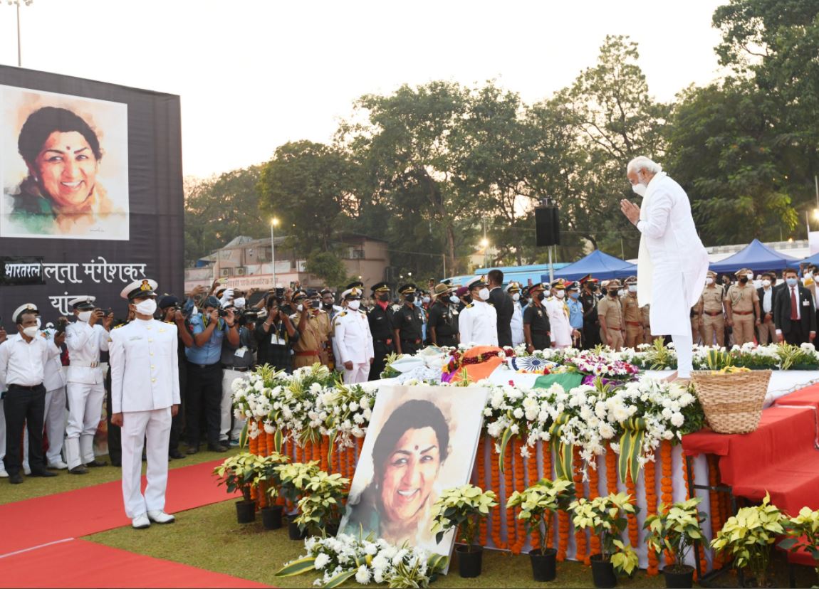 पीएम मोदी ने लता मंगेशकर को दी श्रद्धांजलि.